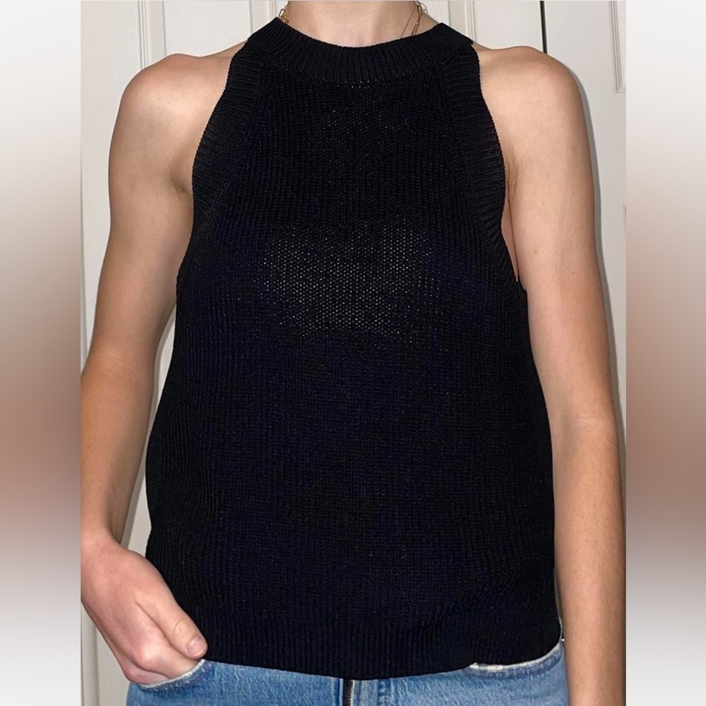 Sleeveless Knit Black Halter Top